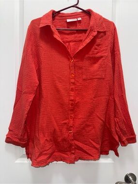 Belle Kim Gravel Women's Red Button-Front Textured Shirt - Casual Collared Top